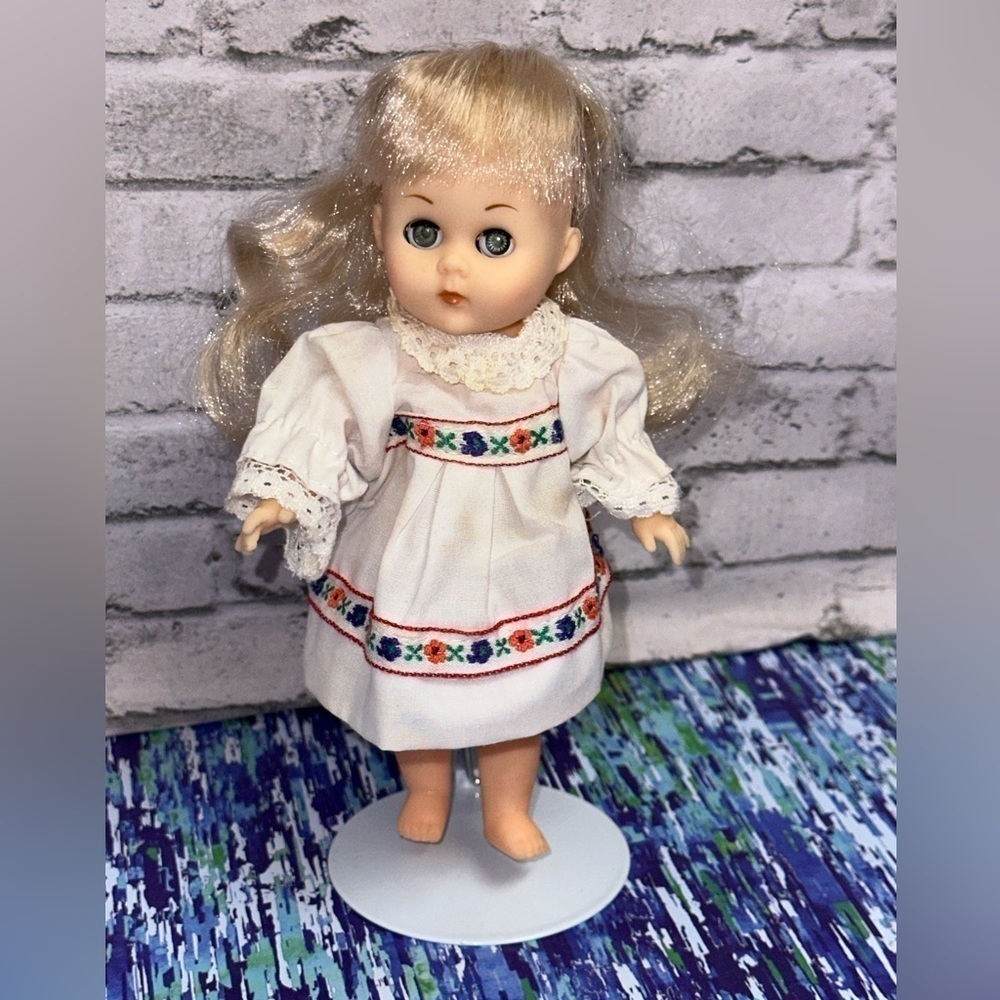 Vintage 1984 Ginny Poseable Vogue Dolls Inc 8” FALL WINDS All Vinyl Sleepy Eyes
